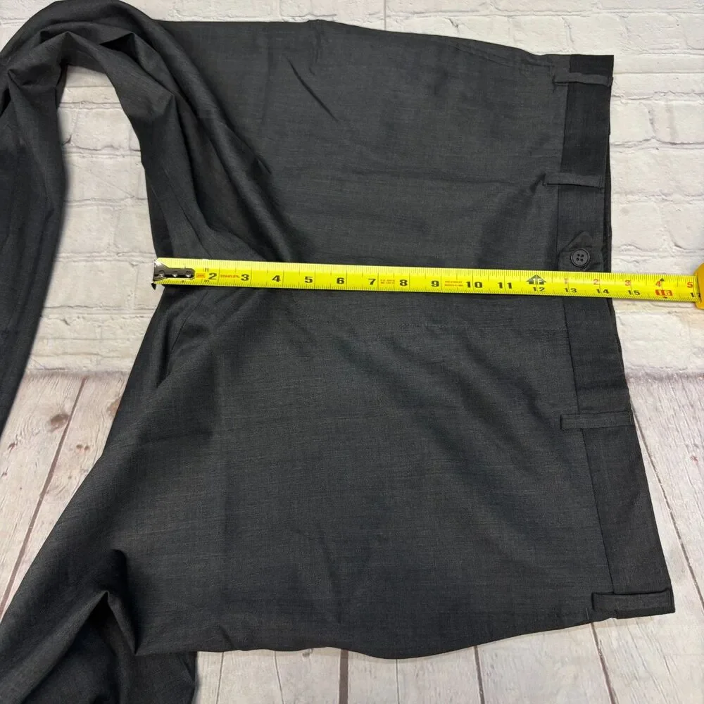 NWT Kirkland Signature Men 100% Wool Dress Pants Slack Size 38x29 Gray D119 -17